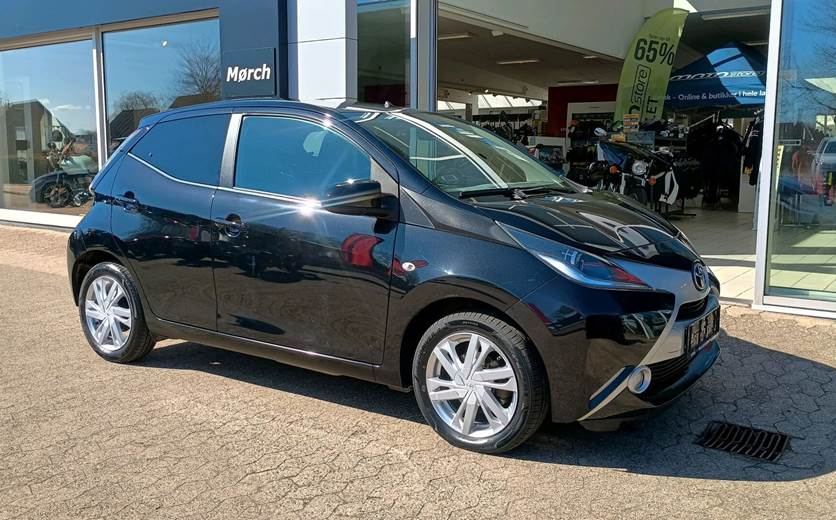 Toyota Aygo 1,0 VVT-I X-Black II 69HK 5d
