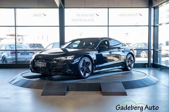Sort Audi e-tron GT fra 2023