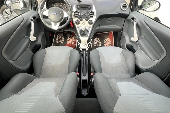 Hvid Ford Ka fra 2012
