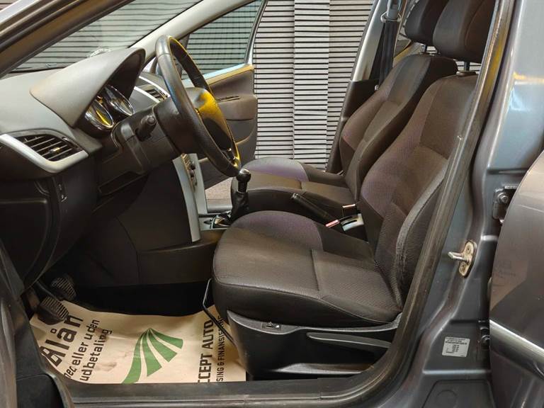 Peugeot 207 1,6 HDi 92 Active