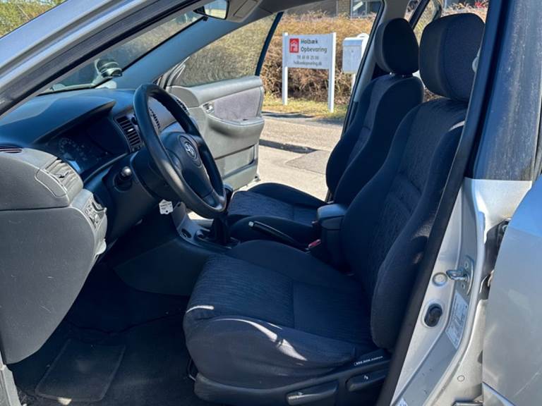 Toyota Corolla 1,6 Sol