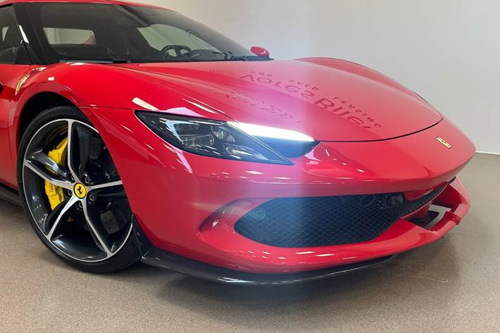 undefined Ferrari 296 GTB fra 2023