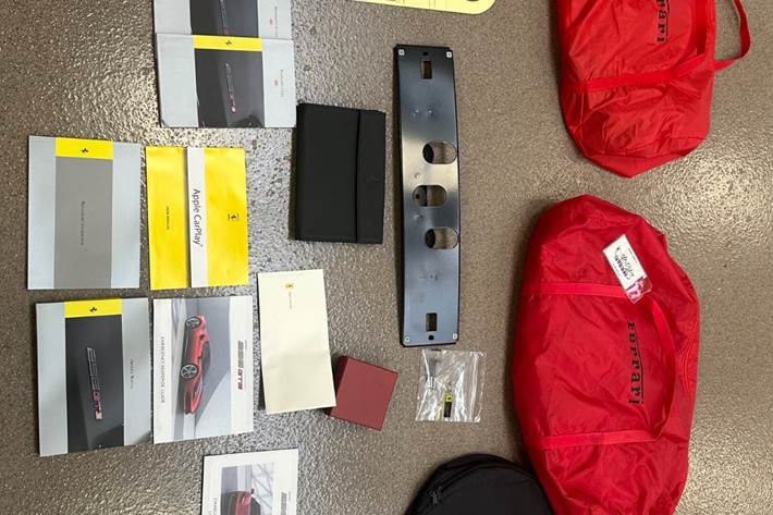 undefined Ferrari 296 GTB fra 2023