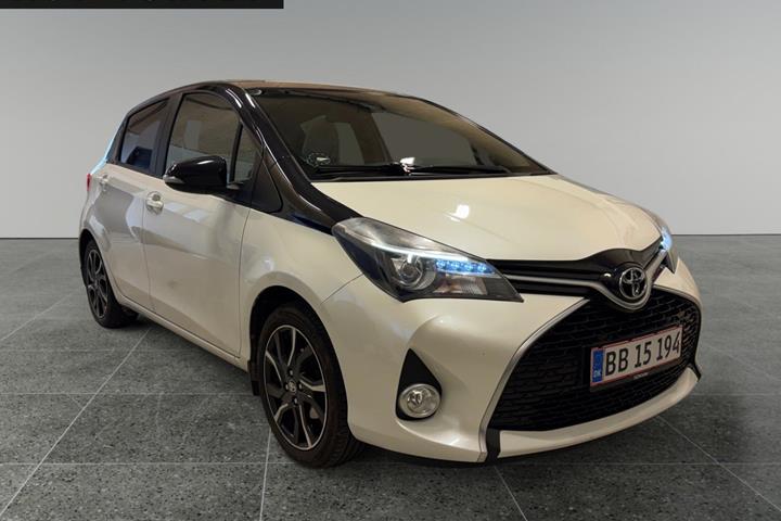 Hvid Toyota Yaris fra 2016