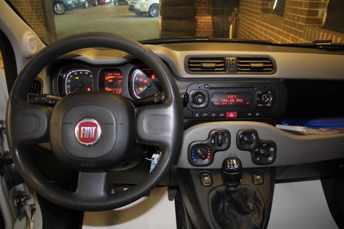 Hvid Fiat Panda fra 2014