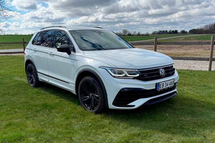 Hvid VW Tiguan fra 2022