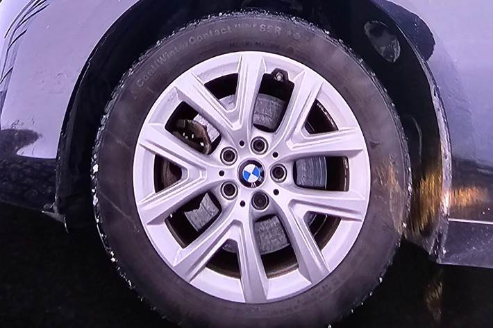 Sort BMW 225xe fra 2019