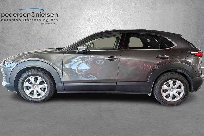 Grå Mazda CX-30 fra 2021