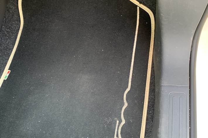 Hvid Fiat 500 fra 2011