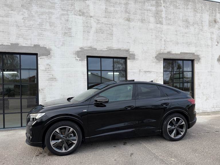Audi Q4 e-tron 45 S-line Sportback