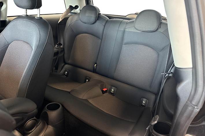 Sort Mini Cooper fra 2020
