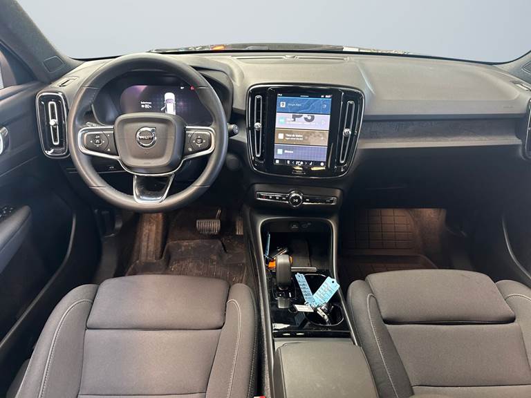 Volvo XC40 P6 ReCharge Core