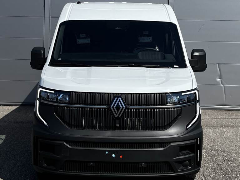 Renault Master T35 L3H2 EL 140HK Van Aut.