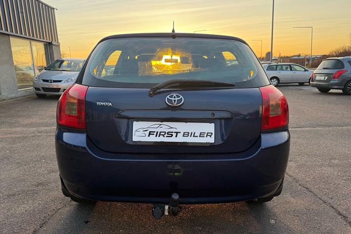 undefined Toyota Corolla fra 2003