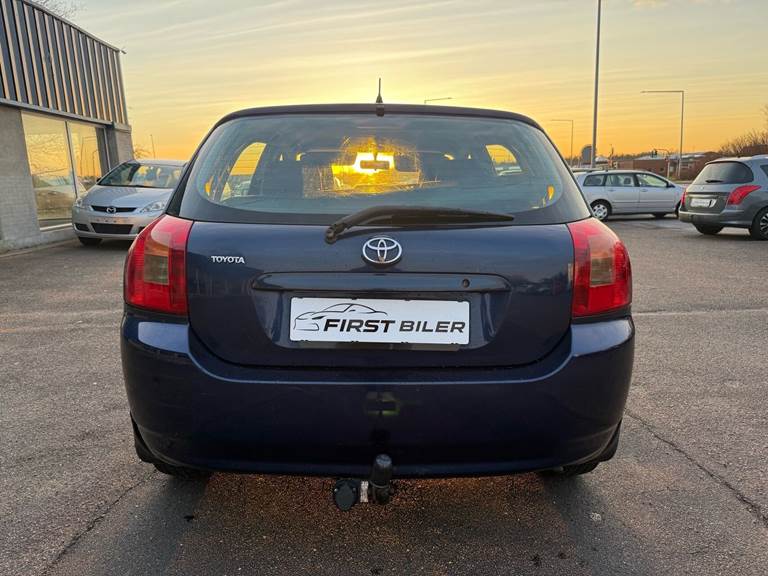 Toyota Corolla 1,6 Linea Sol 110HK 5d