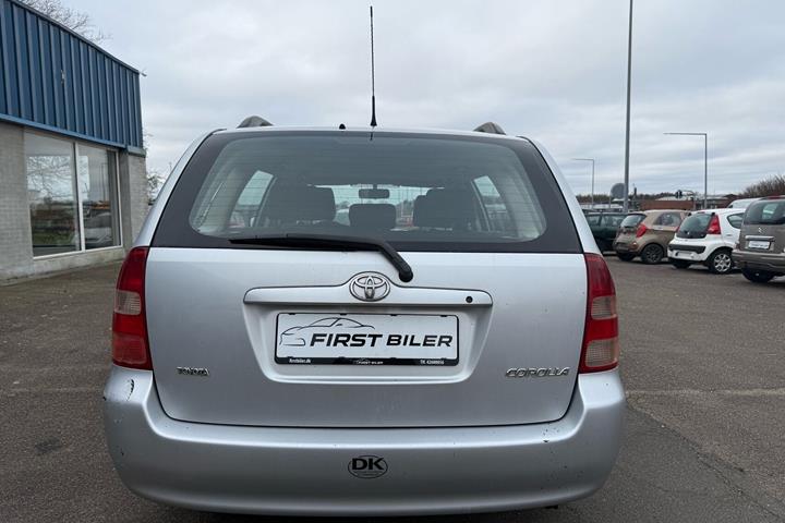 undefined Toyota Corolla fra 2003
