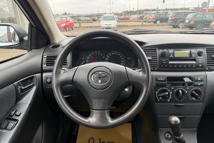 undefined Toyota Corolla fra 2003