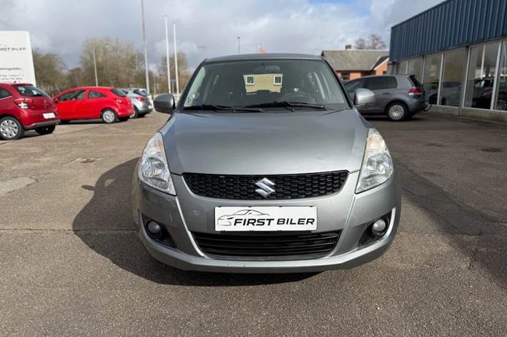 undefined Suzuki Swift fra 2012