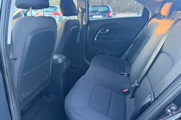 Sort Kia Rio fra 2015