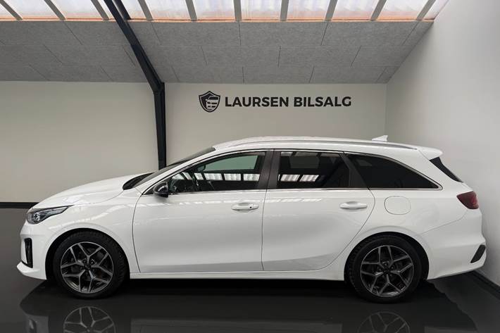 Hvid Kia Ceed fra 2020