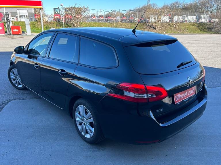 Peugeot 308 1,2 e-THP 110 Active SW