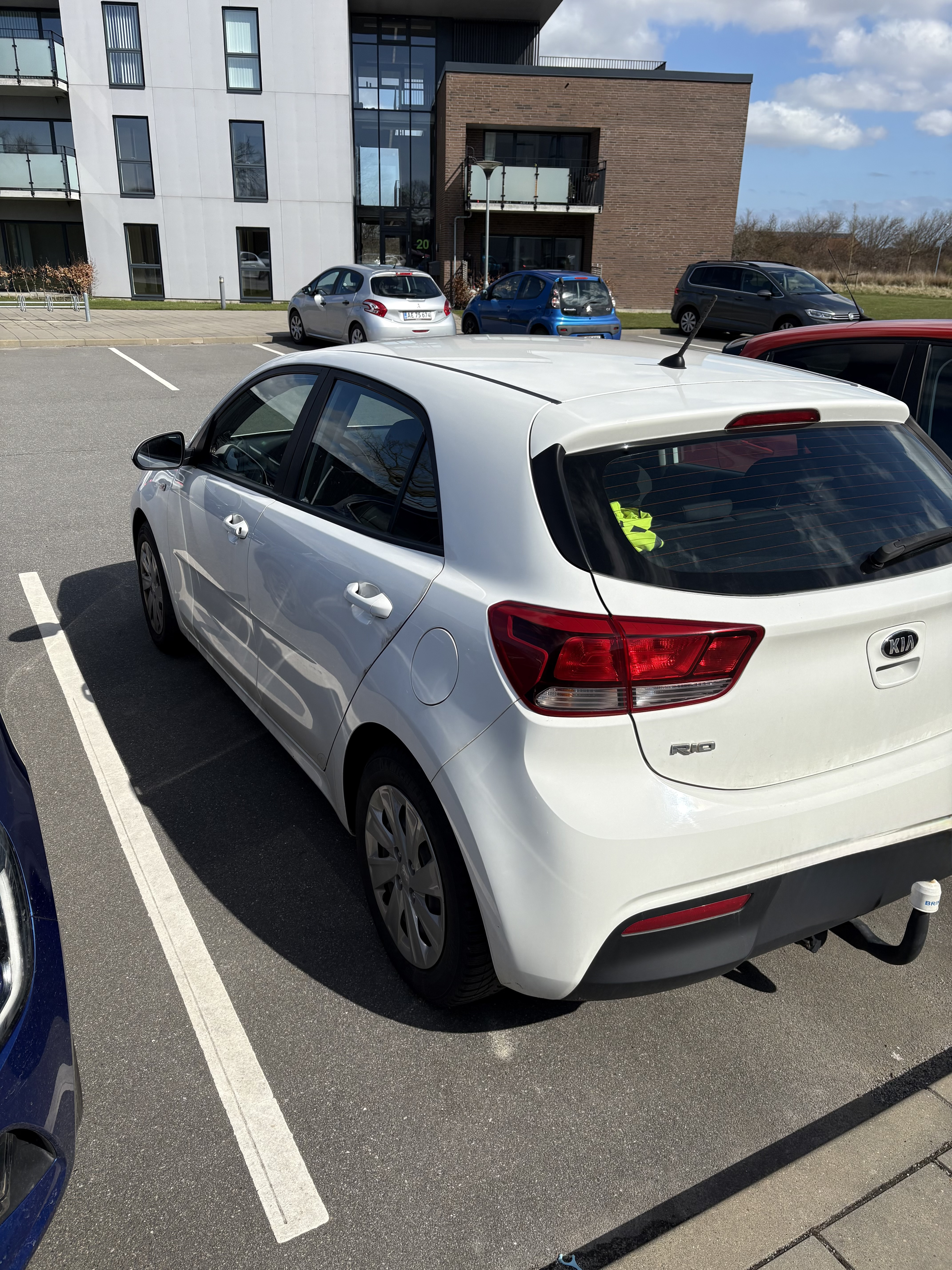 Hvid Kia Rio fra 2017