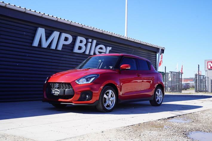Rød Suzuki Swift fra 2019