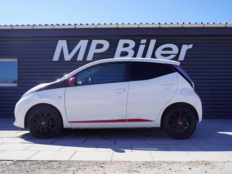 Toyota Aygo 1,0 VVT-i x-press