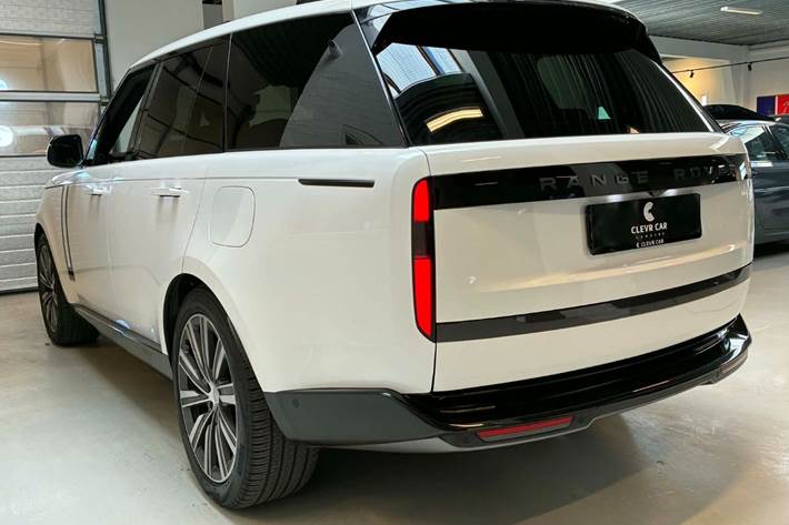 Hvid Land Rover Range Rover fra 2023