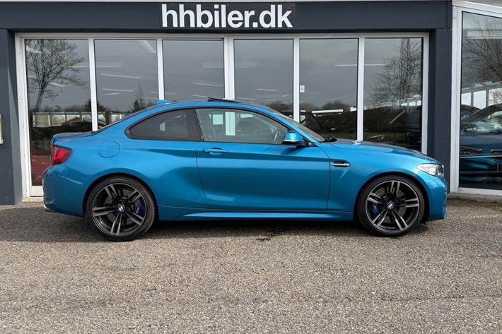 Grå BMW M2 fra 2018