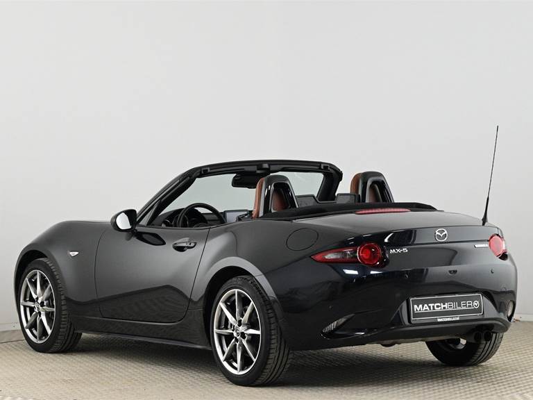 Mazda MX-5 2,0 Skyactiv-G Cosmo 184HK Cabr. 6g