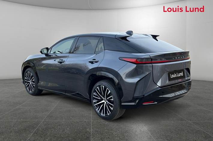 Grå Lexus RZ fra 2025