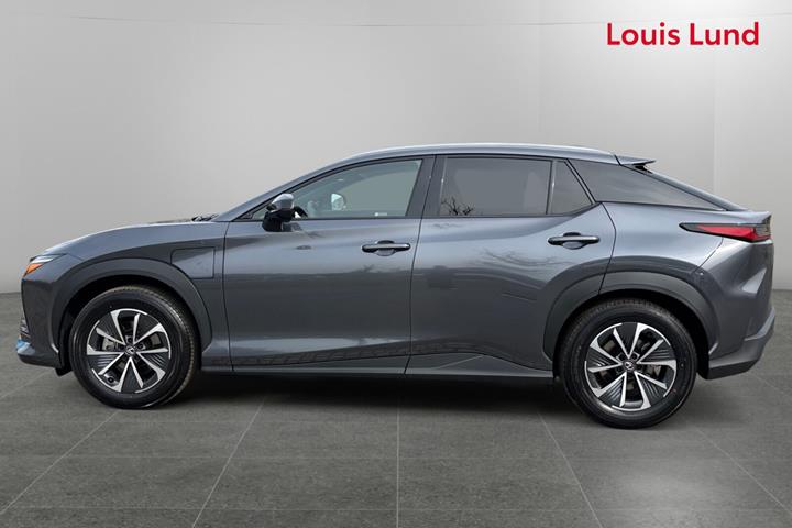 Grå Lexus RZ fra 2025