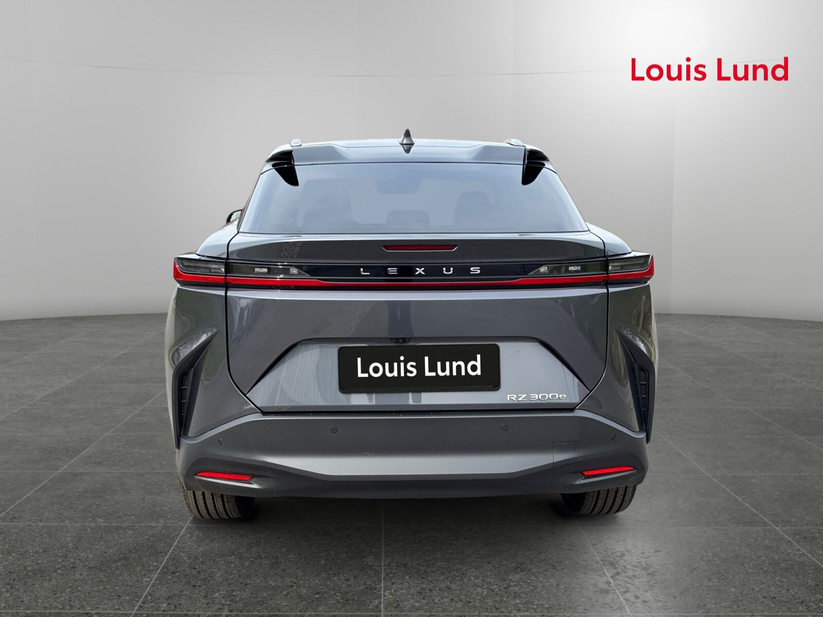 Grå Lexus RZ fra 2025