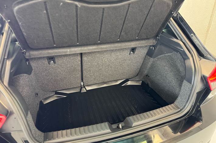 Sort Seat Ibiza fra 2020