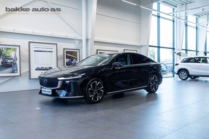 Sort Mazda 6e fra 2025