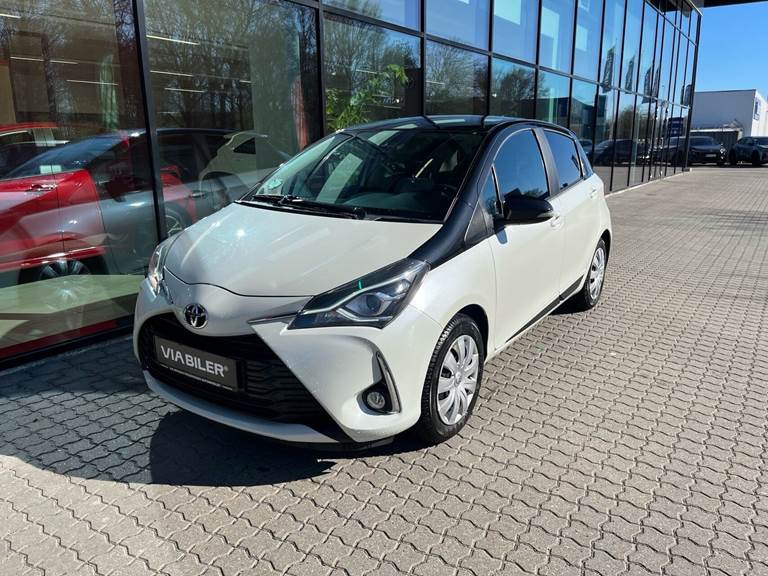 Toyota Yaris 1,5 VVT-I T3 Premiumpakke 111HK 5d 6g