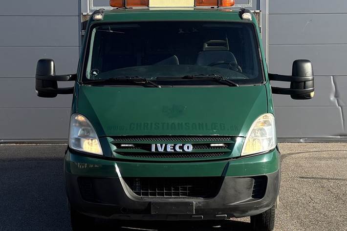 Grøn Iveco Daily fra 2008