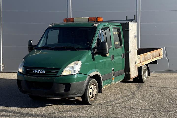 Grøn Iveco Daily fra 2008