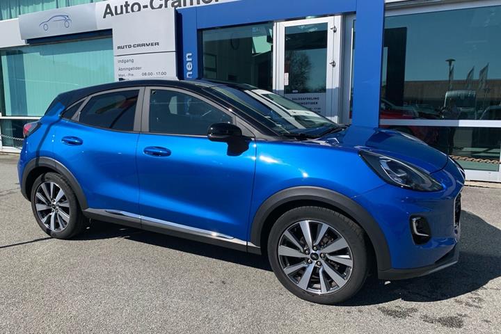 Blå Ford Puma fra 2021 set udefra