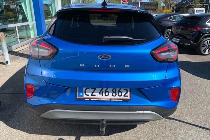 Blå Ford Puma fra 2021