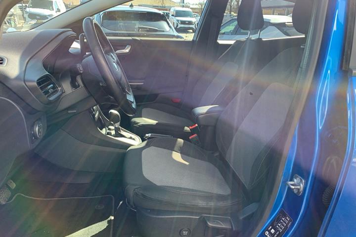 Blå Ford Puma fra 2021
