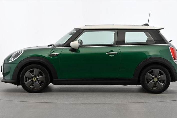 Grøn Mini Cooper fra 2021