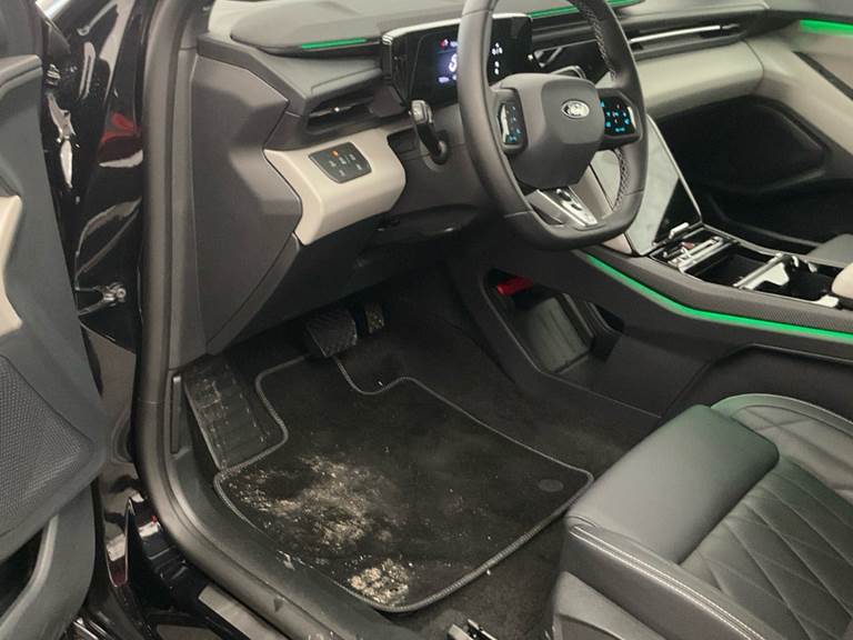 Ford Capri 77 Premium Extended Range