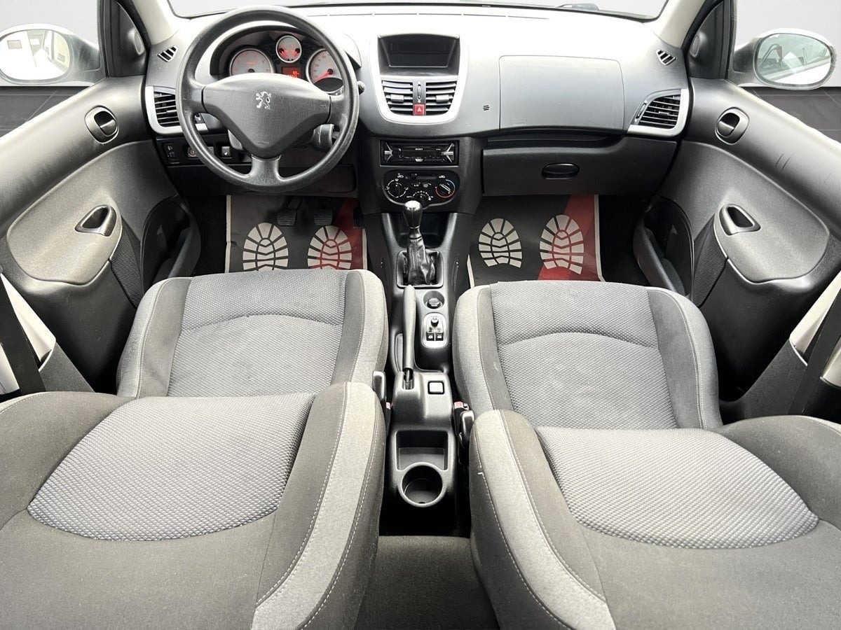 Hvid Peugeot 206+ fra 2012