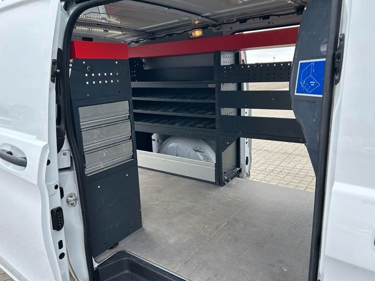 Mercedes Vito 114 2,0 CDi Kassevogn aut. L RWD