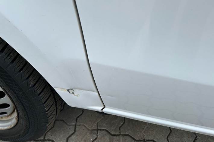 Hvid Mercedes Vito 114 fra 2020