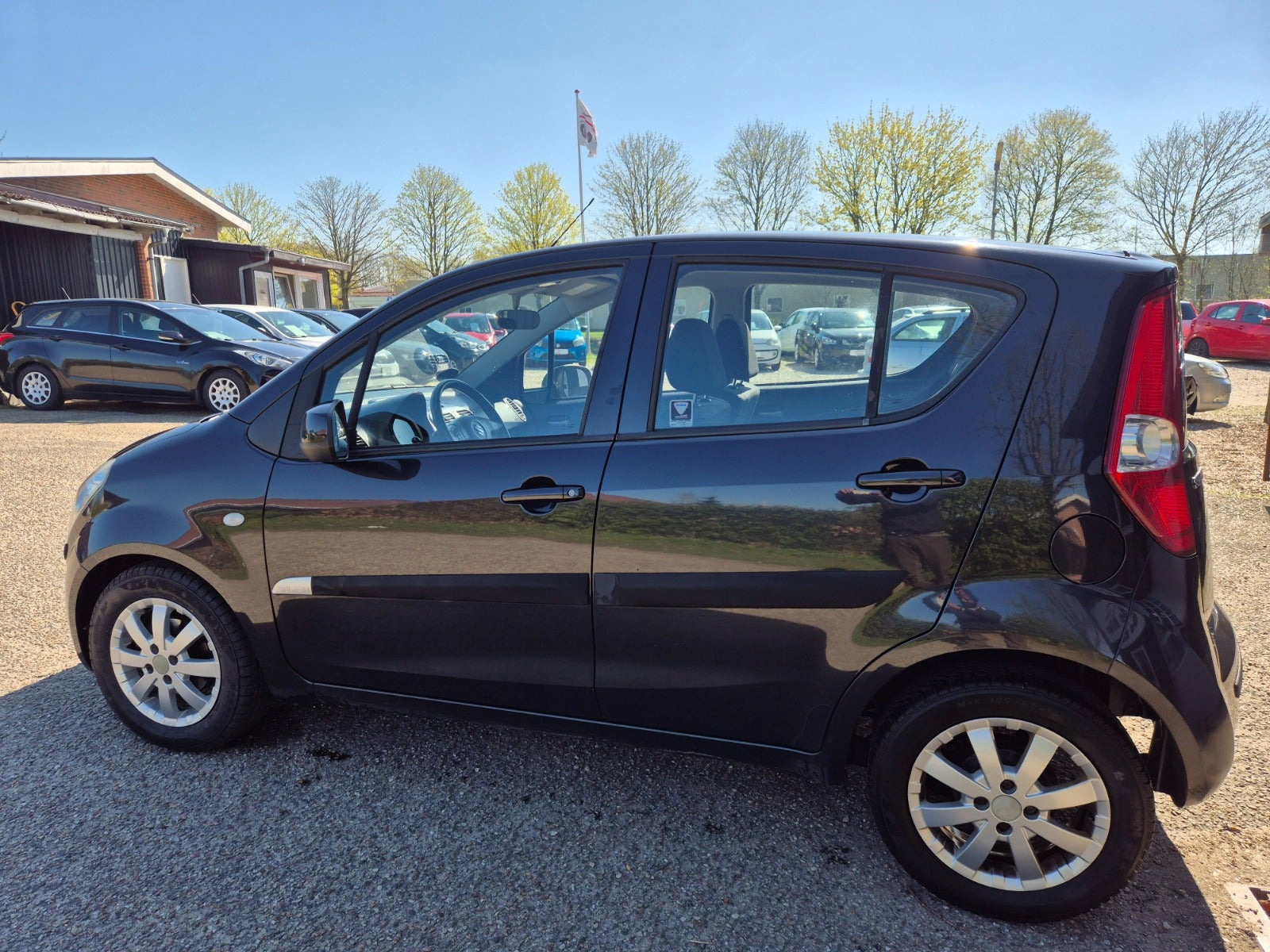 Grøn Suzuki Splash fra 2011