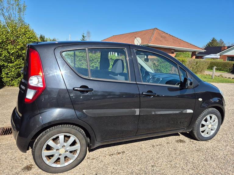 Suzuki Splash 1,0 GL