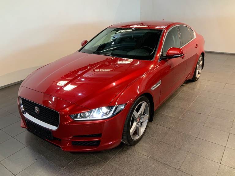 Jaguar XE 2,0 D180 Prestige aut.
